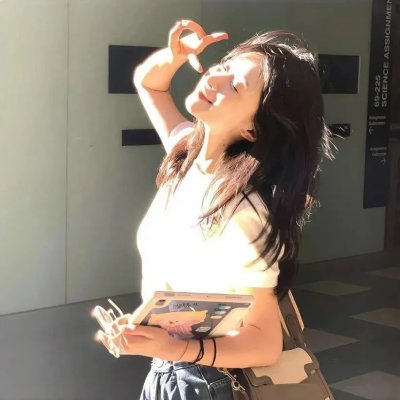 双面娘亲飒英姿