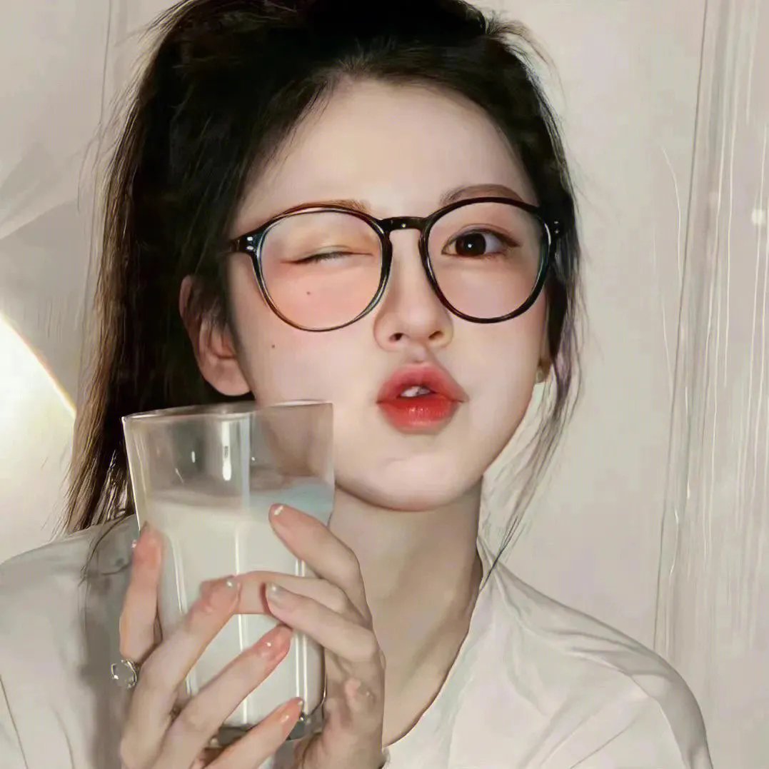 系统坑我冰山校花送我早餐奶